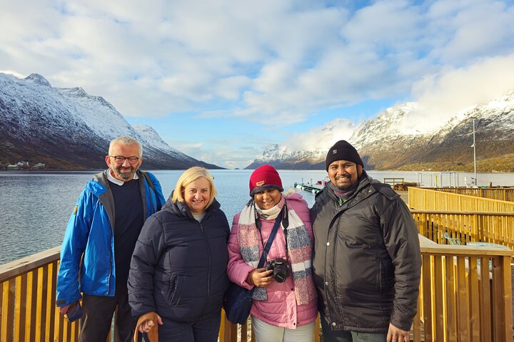Sommarøy & Kvaløya Scenic Fjord Tour