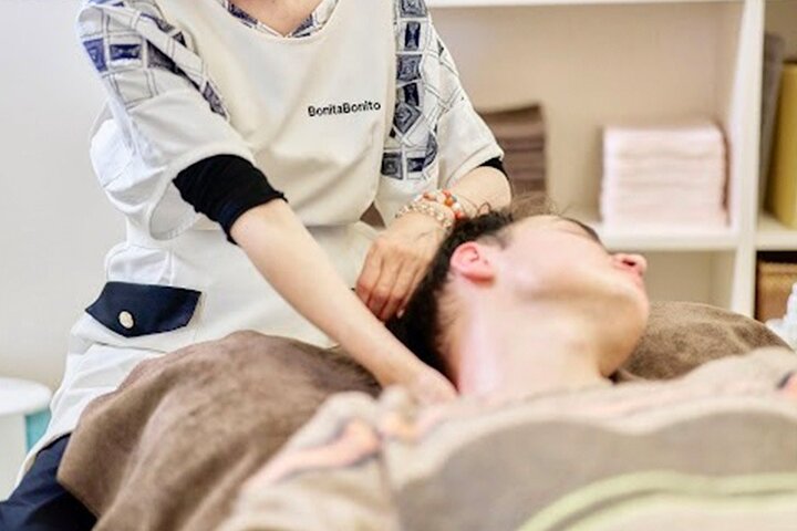 Japanese Ear Spa and Ear Cleaning Experience in Wakayam