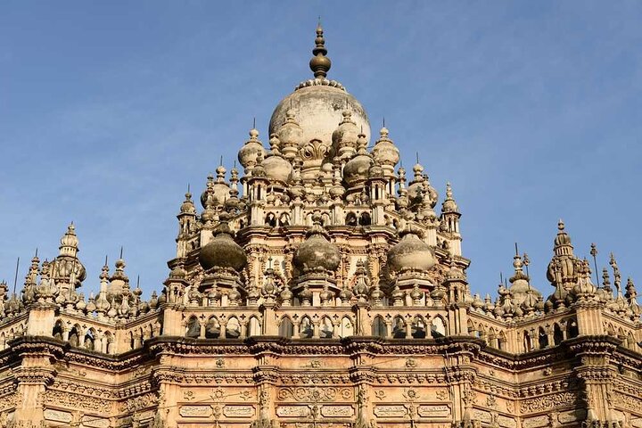 Royal Heritage: Rajkot to Gondal, Junagadh & Girnar Hill Day Trip