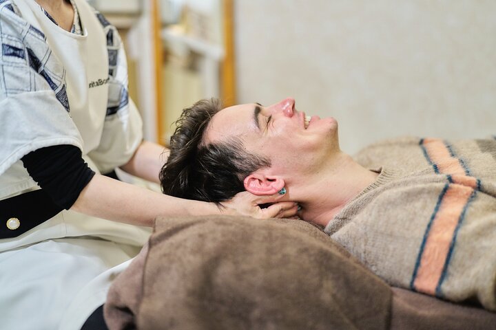 Japanese Ear Spa and Ear Cleaning Experience in Wakayam