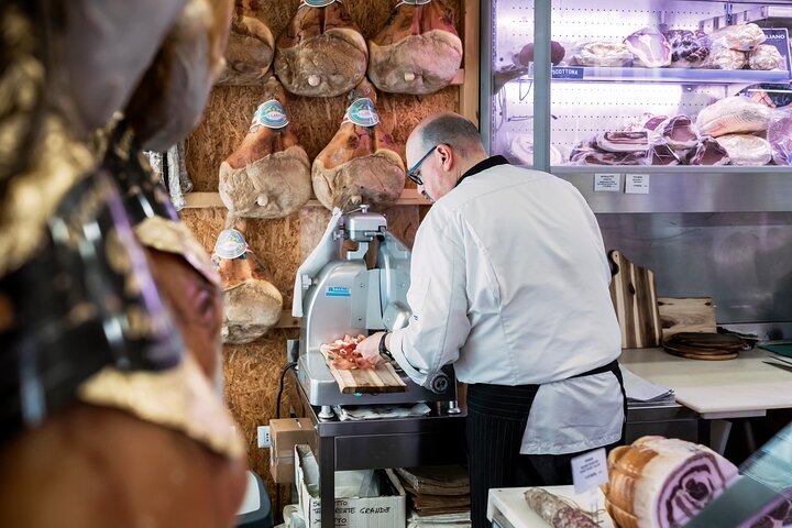 Private Parma Food Walking Tour with 10 Local Food Tastings