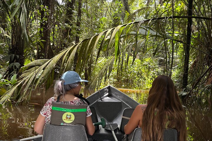 Adventure Canoe Tour in Tortuguero