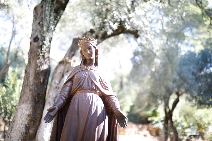 The Aegean Touch : Travel to Pamukkale, Priene, Ephesus, Kusadasi