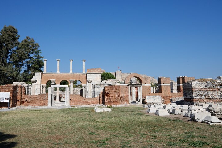 The Aegean Touch : Travel to Pamukkale, Priene, Ephesus, Kusadasi