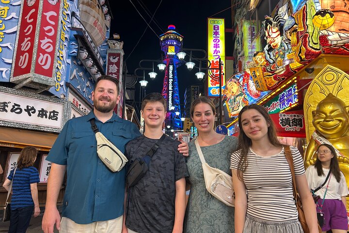 Osaka Food Tour: 17 Delicious Dishes at 4 Local Eateries