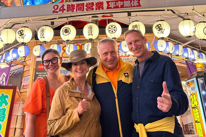 Osaka Food Tour: 17 Delicious Dishes at 4 Local Eateries