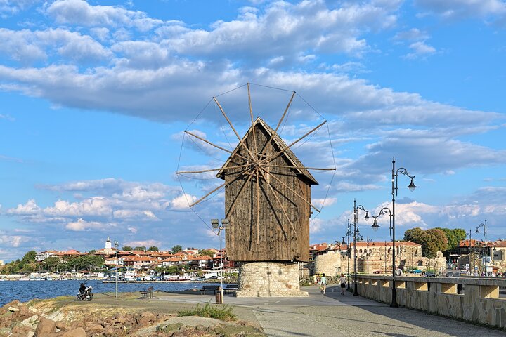 Nessebar and Wine Tasting in Dives Winery