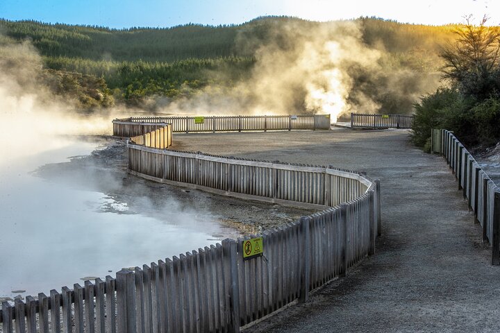 Wai-O-Tapu Thermal Wonderland, Rotorua, New Zealand