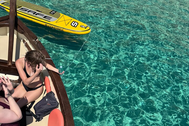 Cagliari boat tour : 5 swim stops, snorkeling & Sardinian aperitif