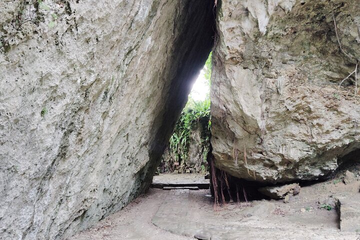 Okinawa: Sacred Sefa Utaki Walk into Ryukyu’s Spiritual