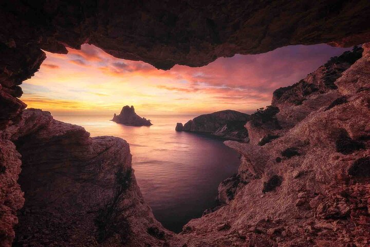 Es Vedrà Hiking Adventure with Stunning Views