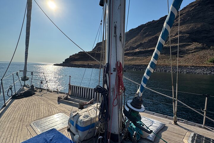 Vela and Wine Experience a Vulcano Aeolian Islands