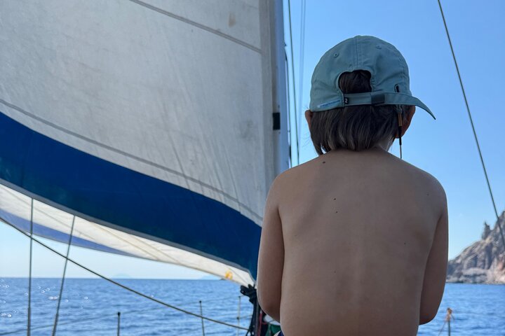Vela and Wine Experience a Vulcano Aeolian Islands