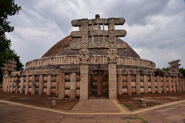 Bhopal, Sanchi & Bhimbetka UNESCO WHS Tour