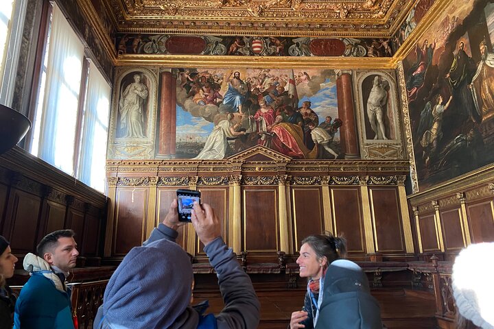Venice: St.Mark's Basilica & Doge's Palace Tour with Tickets