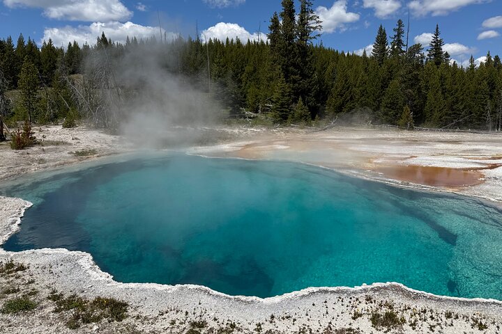 250th Anniversary Yellowstone 55+ Adults Only Deals,gifts & lunch