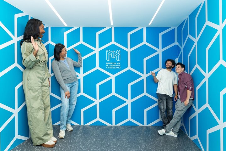 Cleveland Museum of Illusions Ticket