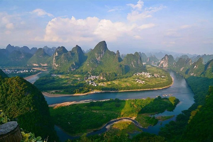 Guilin 1 Day Cave, Xianggong Hill and Impression Show
