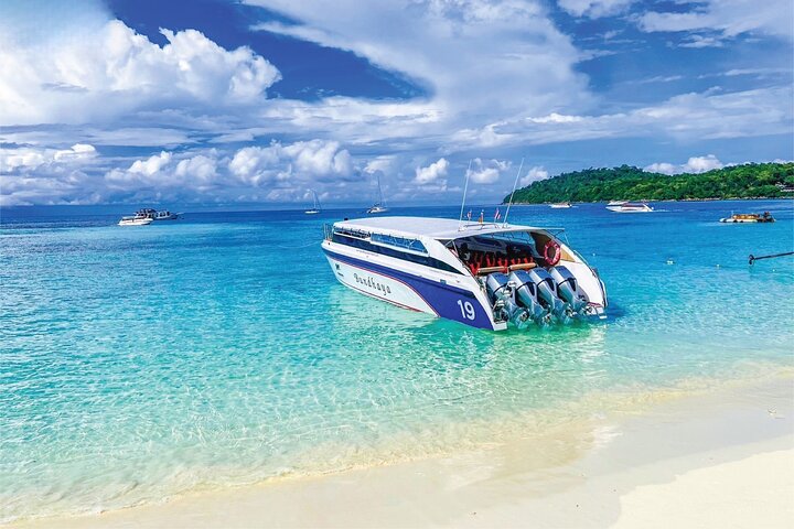 Koh Lipe to Hatyai Smooth Travel by Speedboat and Van