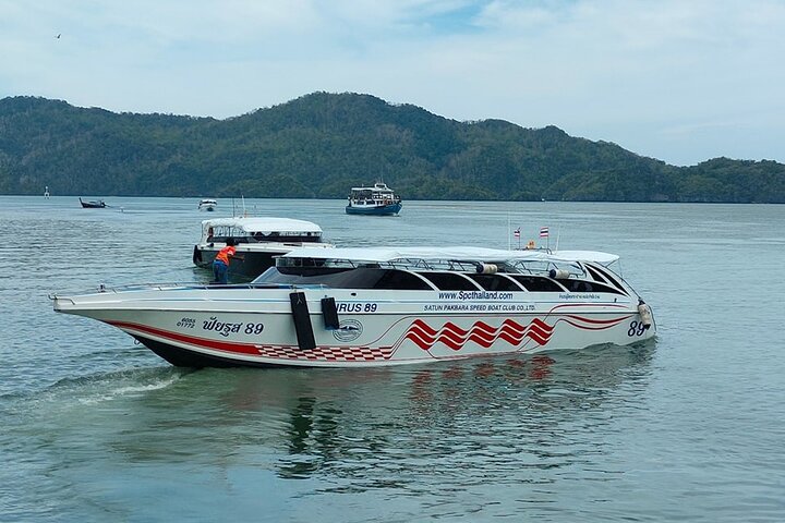 Koh Lipe to Hatyai Smooth Travel by Speedboat and Van
