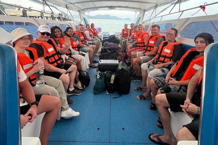 Koh Lipe to Hatyai Smooth Travel by Speedboat and Van