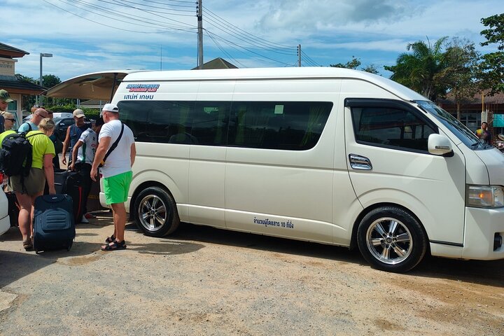 Koh Lipe to Hatyai Smooth Travel by Speedboat and Van