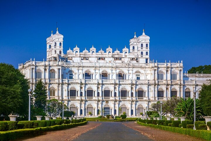Tiger, Temple & Taj