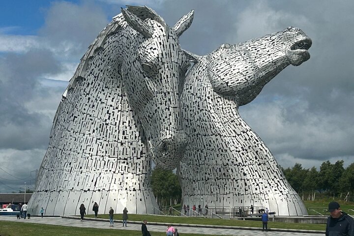 Private Shore Excursion-Castles, Highland Coos and Whisky Tasting