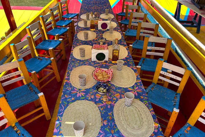Xochimilco Barco Fiesta Tentacion 18+ with Open Bar and Tacos