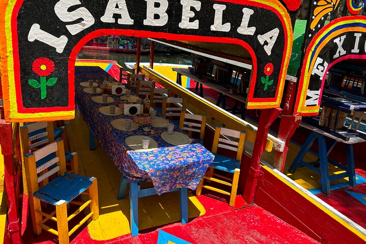 Xochimilco Barco Fiesta Tentacion 18+ with Open Bar and Tacos