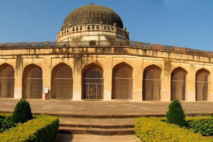 Driving through Marvels: Vadodara to Hyderabad