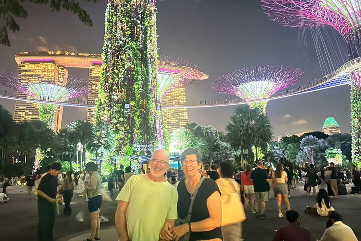 Singapore River Cruise and 2 Must-see Water Light Shows