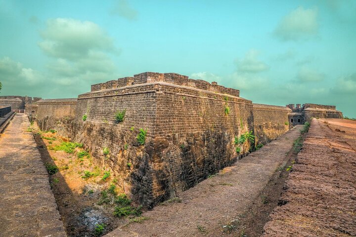 Discover Goa: A Full-Day Private City Tour