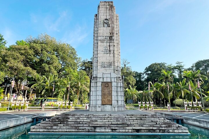 From Singapore: Private Kuala Lumpur / Malacca tour + SKY DINING