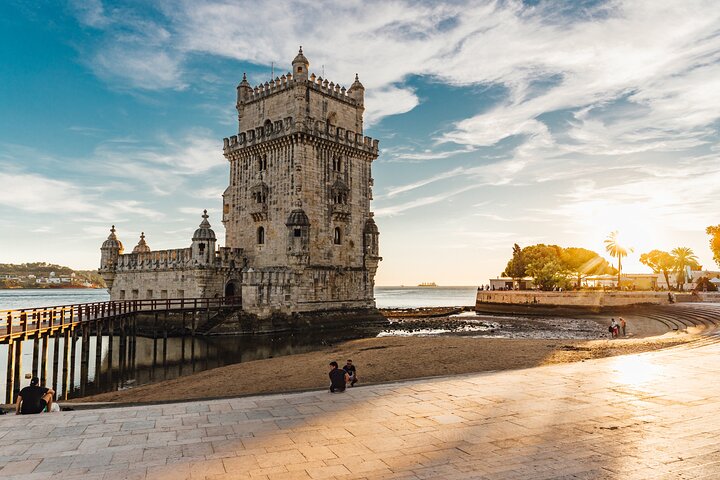 True 4Hour Private Tuk Tuk Tour: Discover Lisbon with a Local!
