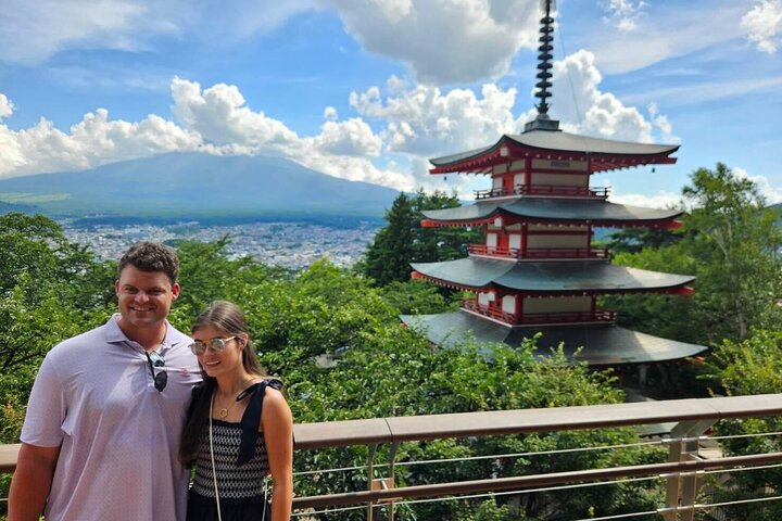 Mt. Fuji Views and Whisky brewery Private Car Tour