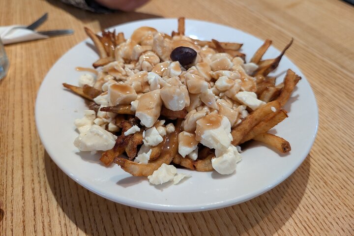 Montreal Mile End Food Tour with Bagel, Poutine & 7 Tastings