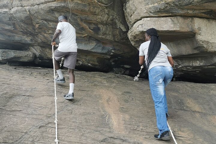 Shia Hills Safari & Akosombo Boat Cruise Day Tour