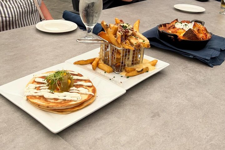 Chatham Bites and Sights Walking Guided Food Tasting Tour
