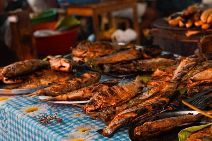 Belén Tour: Exotic Market, Floating City & Amazonian Life