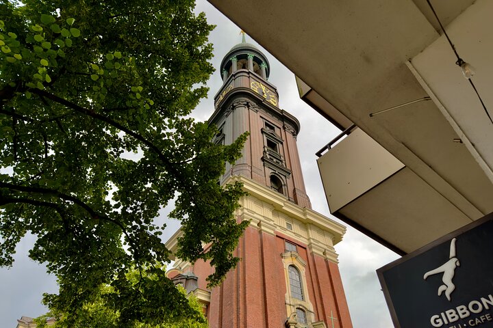 Hamburg Walking Food Tour with 7 Authentic Local Dishes