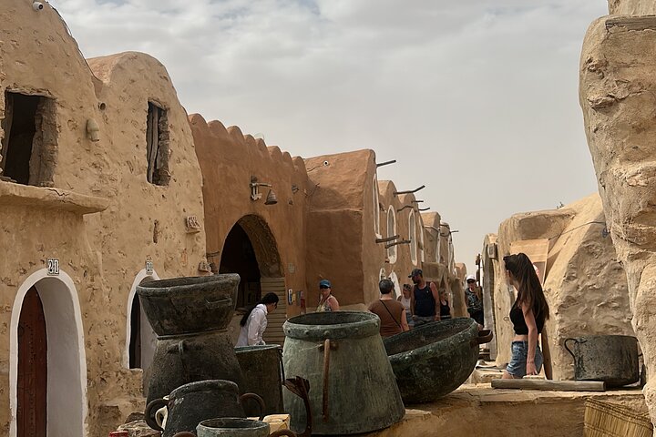 Ksar Ghilane Oasis Desert Escape and Star Wars Day Tour
