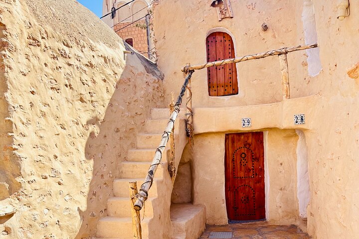 Ksar Ghilane Oasis Desert Escape and Star Wars Day Tour