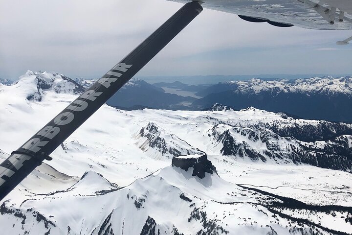Whistler Glacier Spectacular: Scenic Seaplane Sightseeing Tour