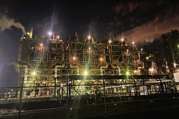 Kawasaki Night Factory Lights: Private Car Tour with Expert Guide