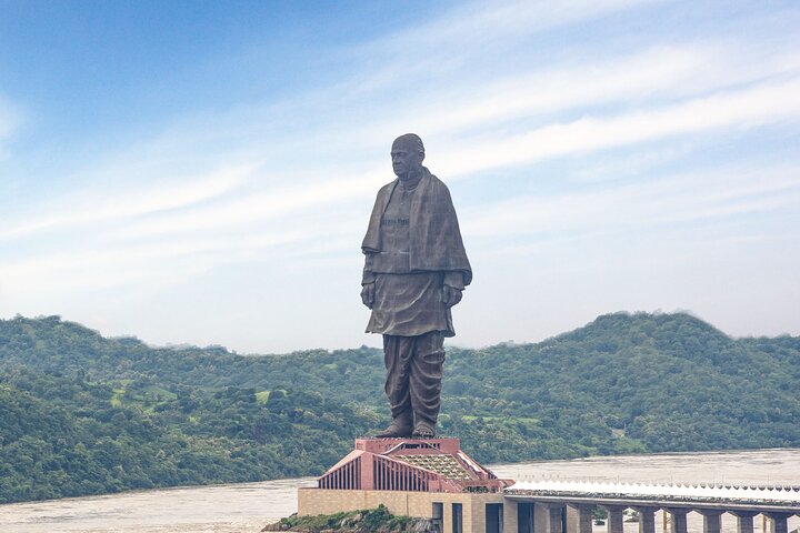 Vadodara to Aurangabad Drive to Explore the Man-made Wonder