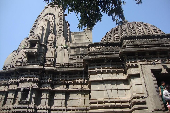 Vadodara to Aurangabad Drive to Explore the Man-made Wonder