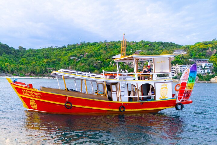 Ko Tao: Vintage Boat - Small Group Snorkeling Day Trip with Meals