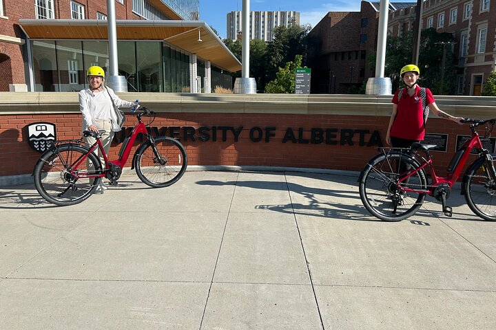 Edmonton City Highlights 3 Hour Bike Tour, E-Bike Upgrade Avail.
