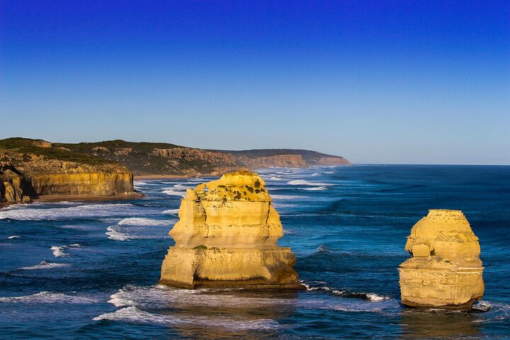 Great Ocean Road 10-Stop Tour: Sunset near 12 Apostles Coast